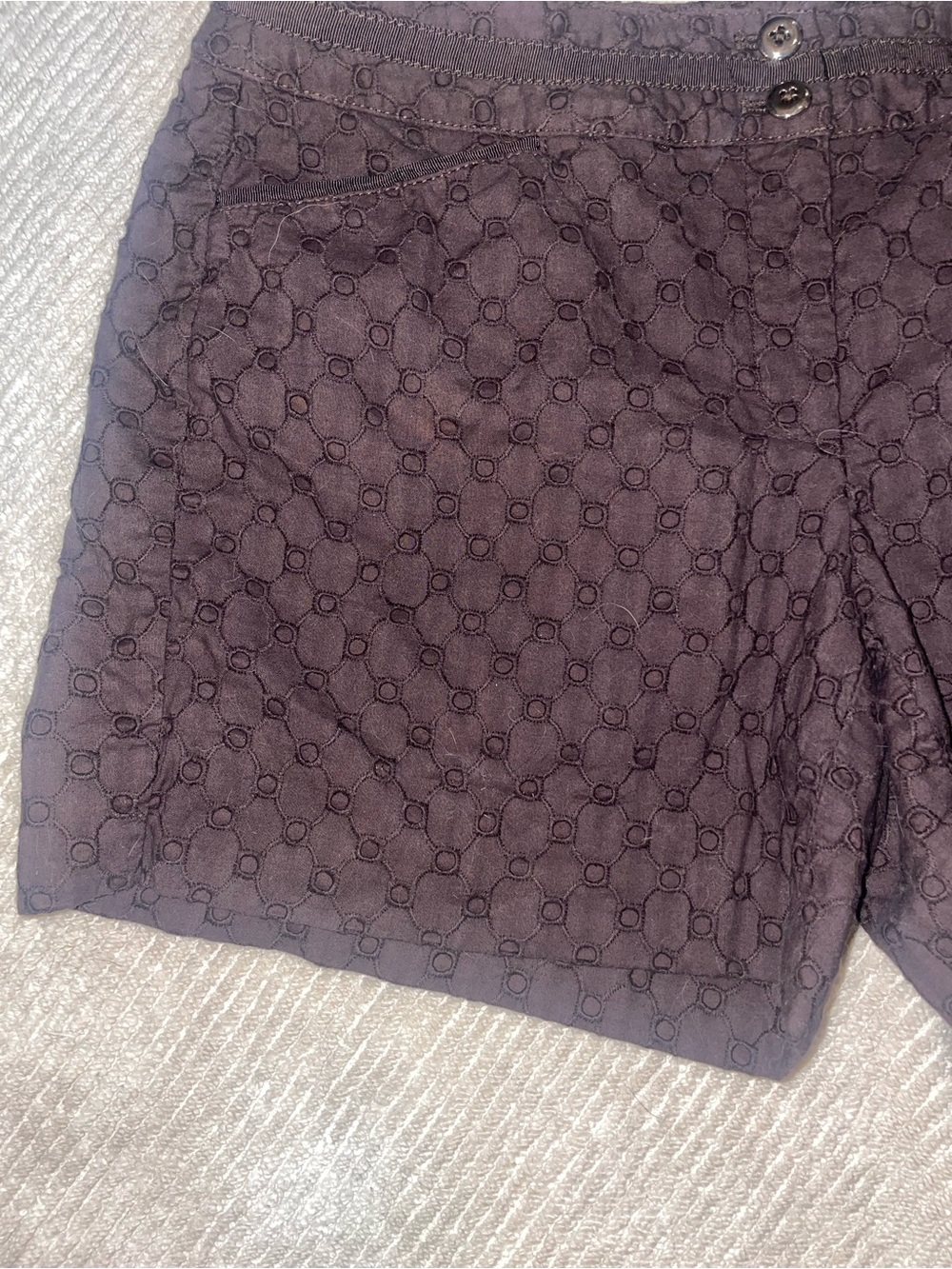 White House Black Market Women's Brown Eyelet Dress Shorts - Picture 5 of 8
